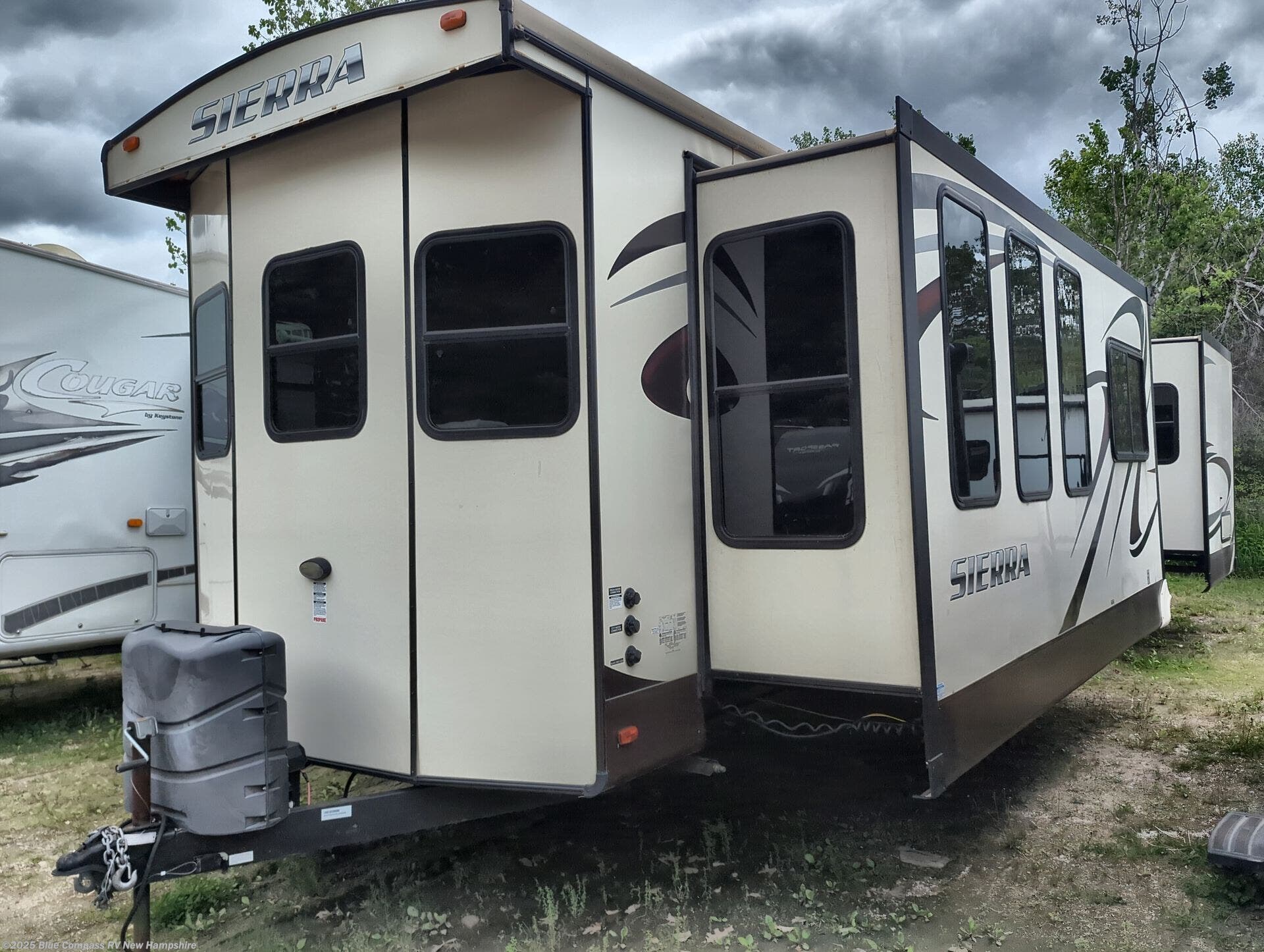 Used 2014 Forest River Sierra 392FK available in Epsom, New Hampshire
