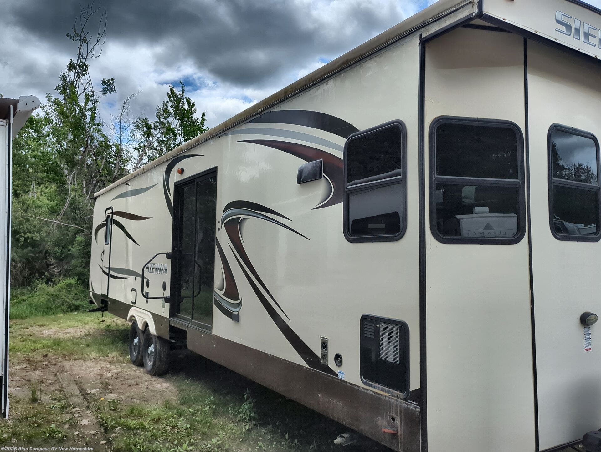 Email now about this 2014 Forest River Sierra 392FK! Used 2014 Forest River Sierra 392FK available in Epsom, New Hampshire