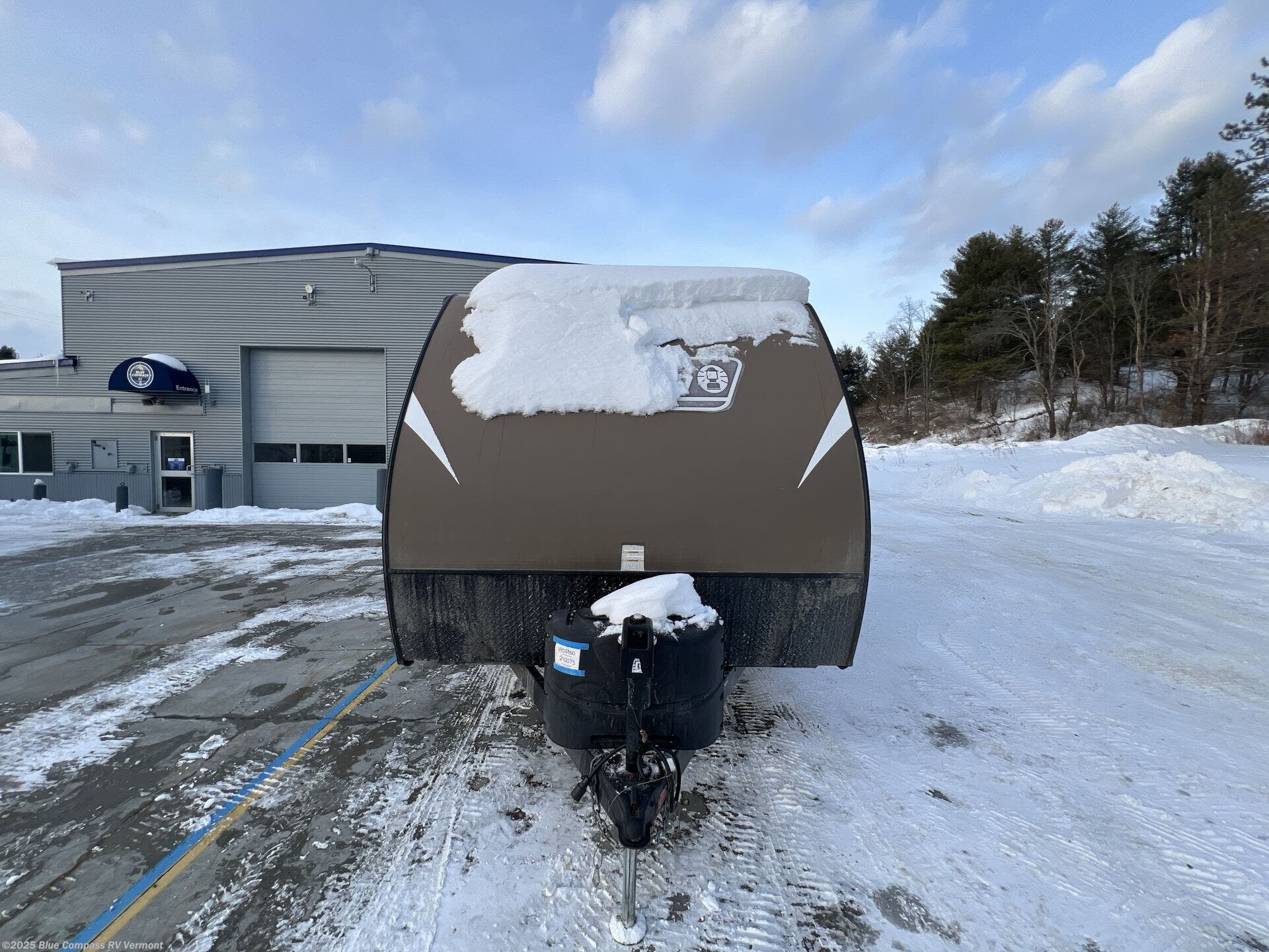 Email now about this 2016 Coleman Lantern Series 235QB! Used 2016 Coleman Lantern Series 235QB available in East Montpelier, Vermont