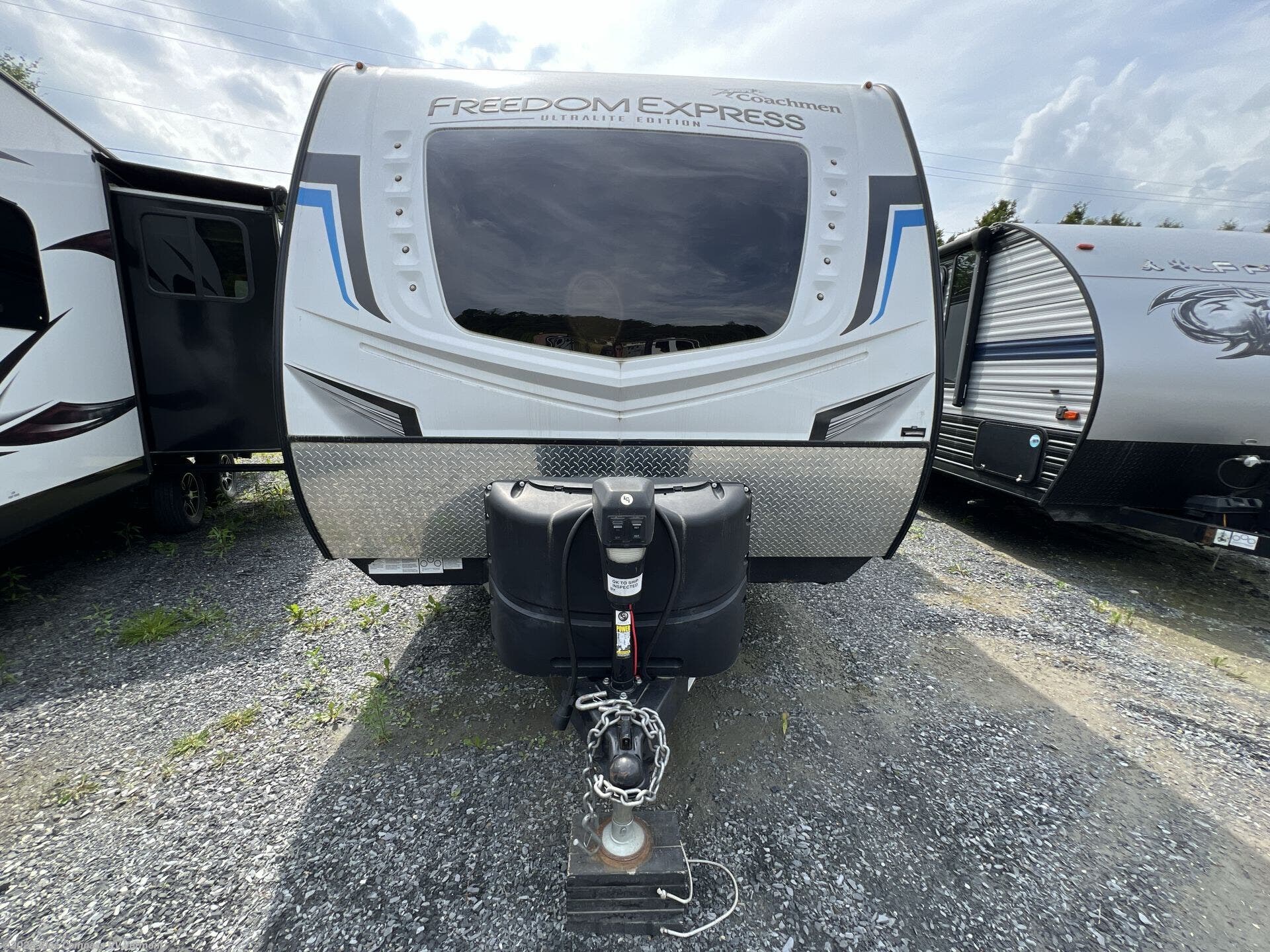 Email now about this 2022 Coachmen Freedom Express Ultra Lite 246RKS! Used 2022 Coachmen Freedom Express Ultra Lite 246RKS available in East Montpelier, Vermont