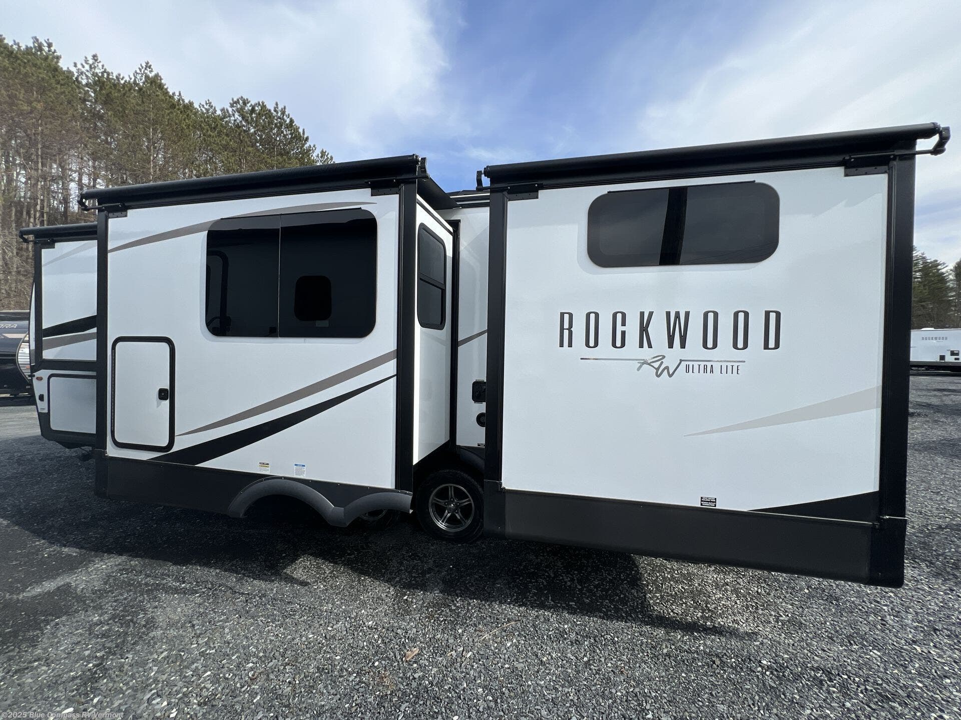 New 2025 Forest River Rockwood Ultra Lite 2616BH available in East Montpelier, Vermont