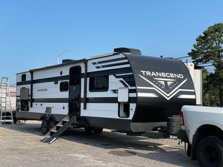 Email now about this 2025 Grand Design Transcend Xplor 335BHT! New 2025 Grand Design Transcend Xplor 335BHT available in East Montpelier, Vermont