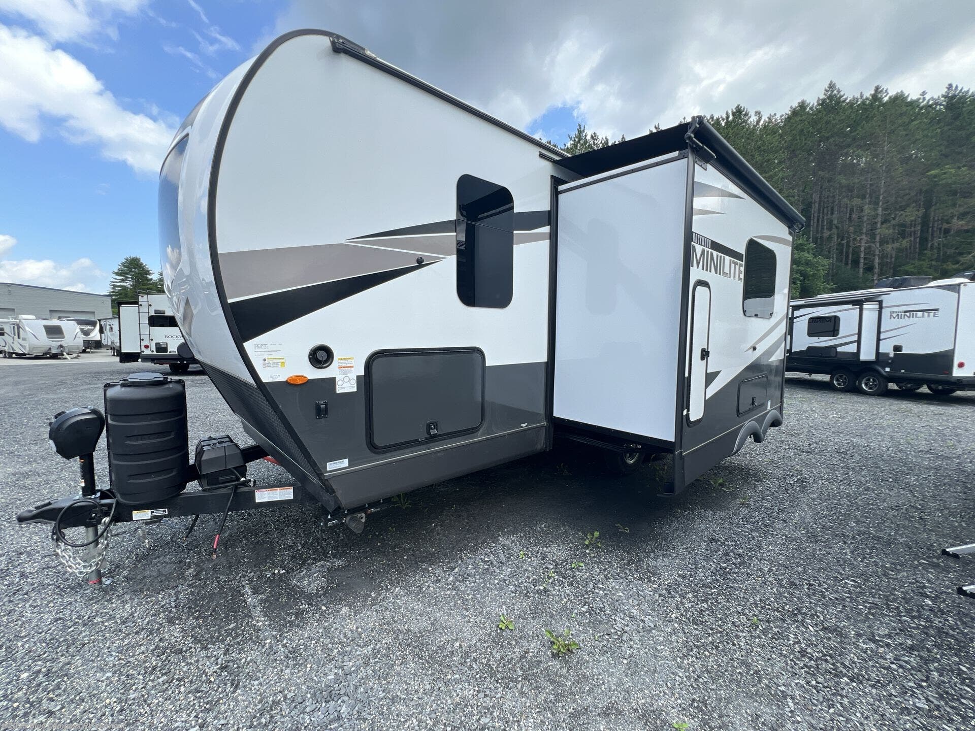 Contact us now about this 2025 Forest River Rockwood Mini Lite 2214S! 2025 Rockwood Mini Lite 2214S by Forest River from Blue Compass RV Vermont in East Montpelier, Vermont