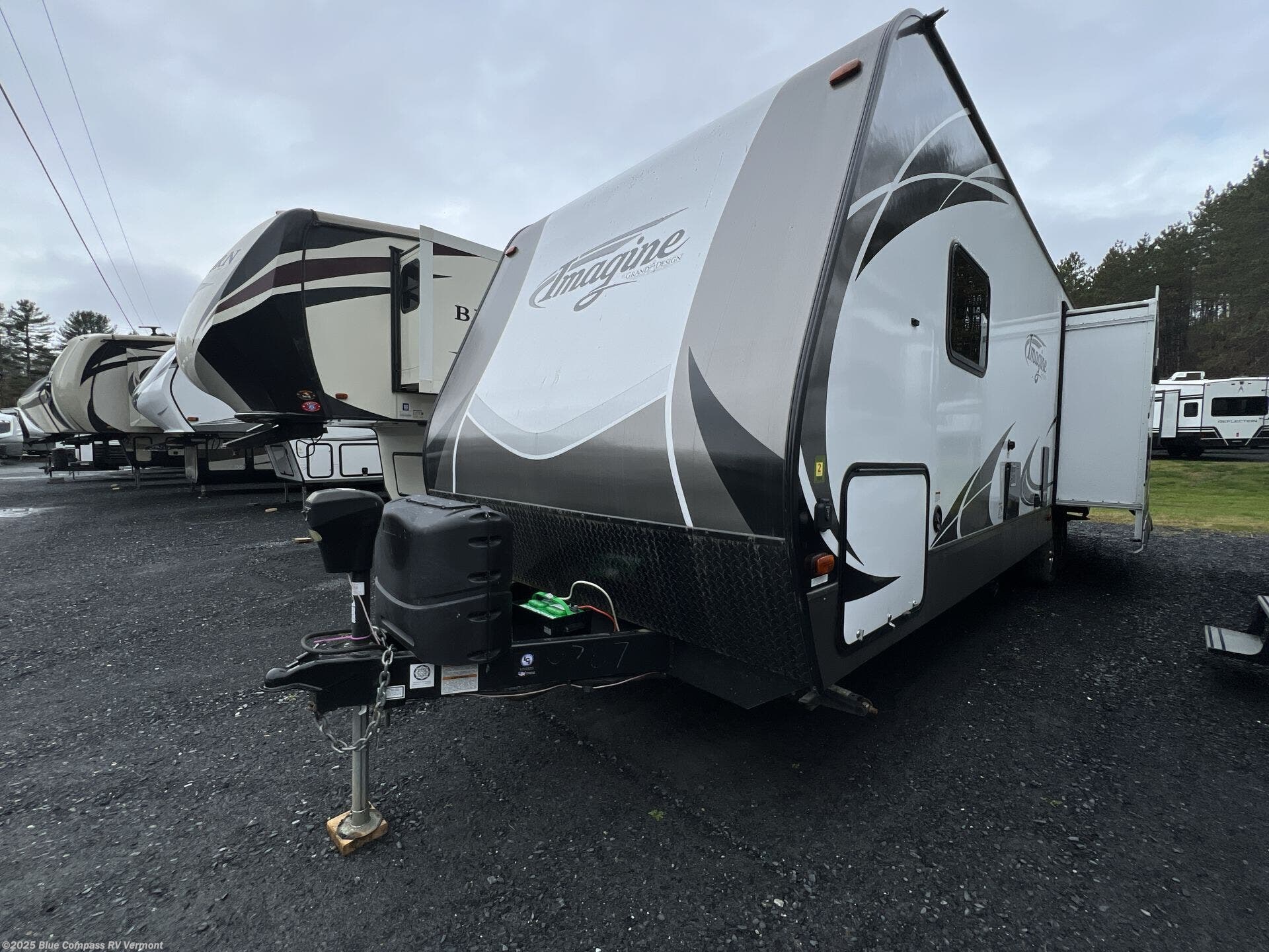 Used 2016 Grand Design Imagine 2950RL available in East Montpelier, Vermont