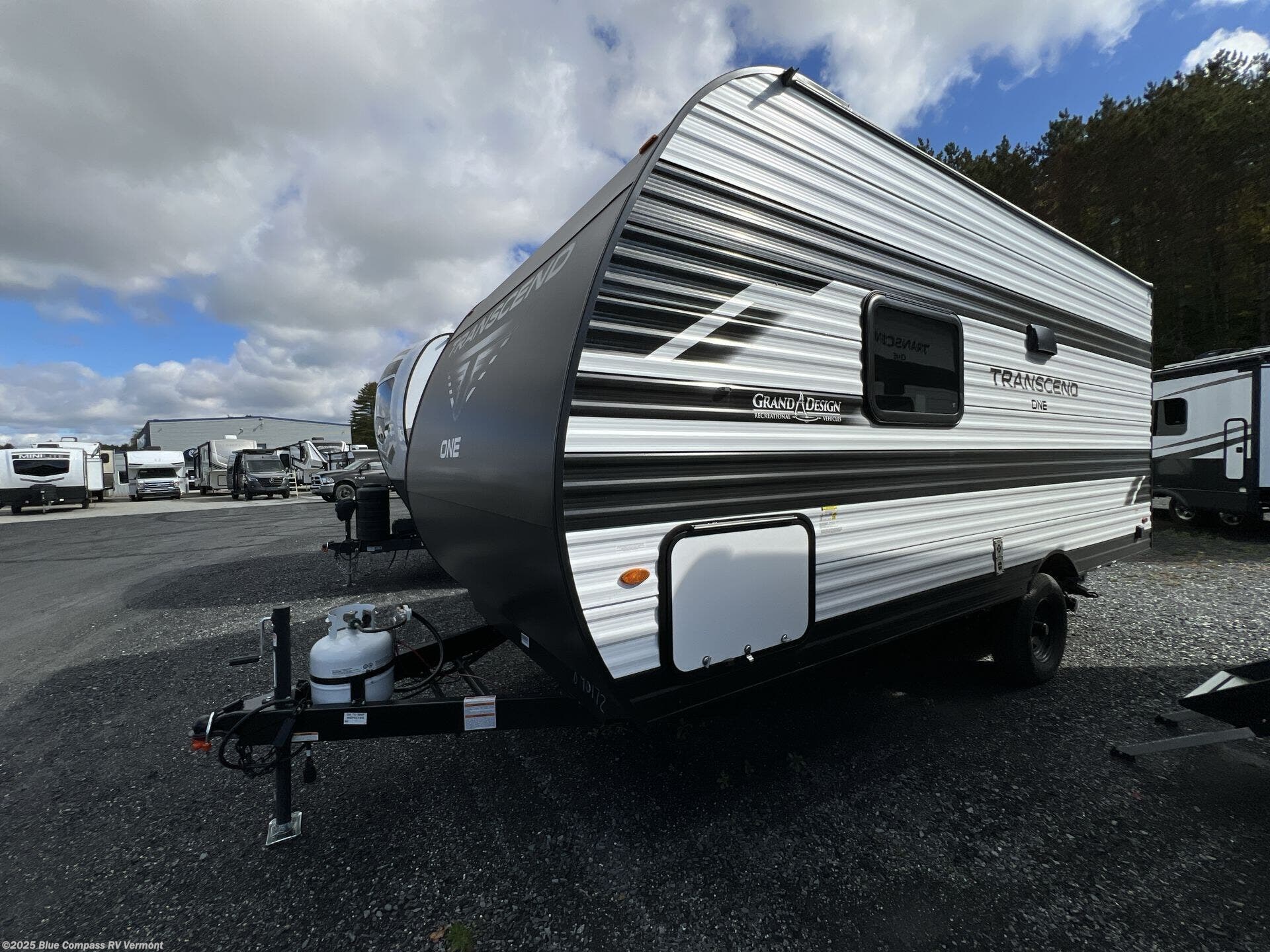 New 2026 Grand Design Transcend One 151RB available in East Montpelier, Vermont