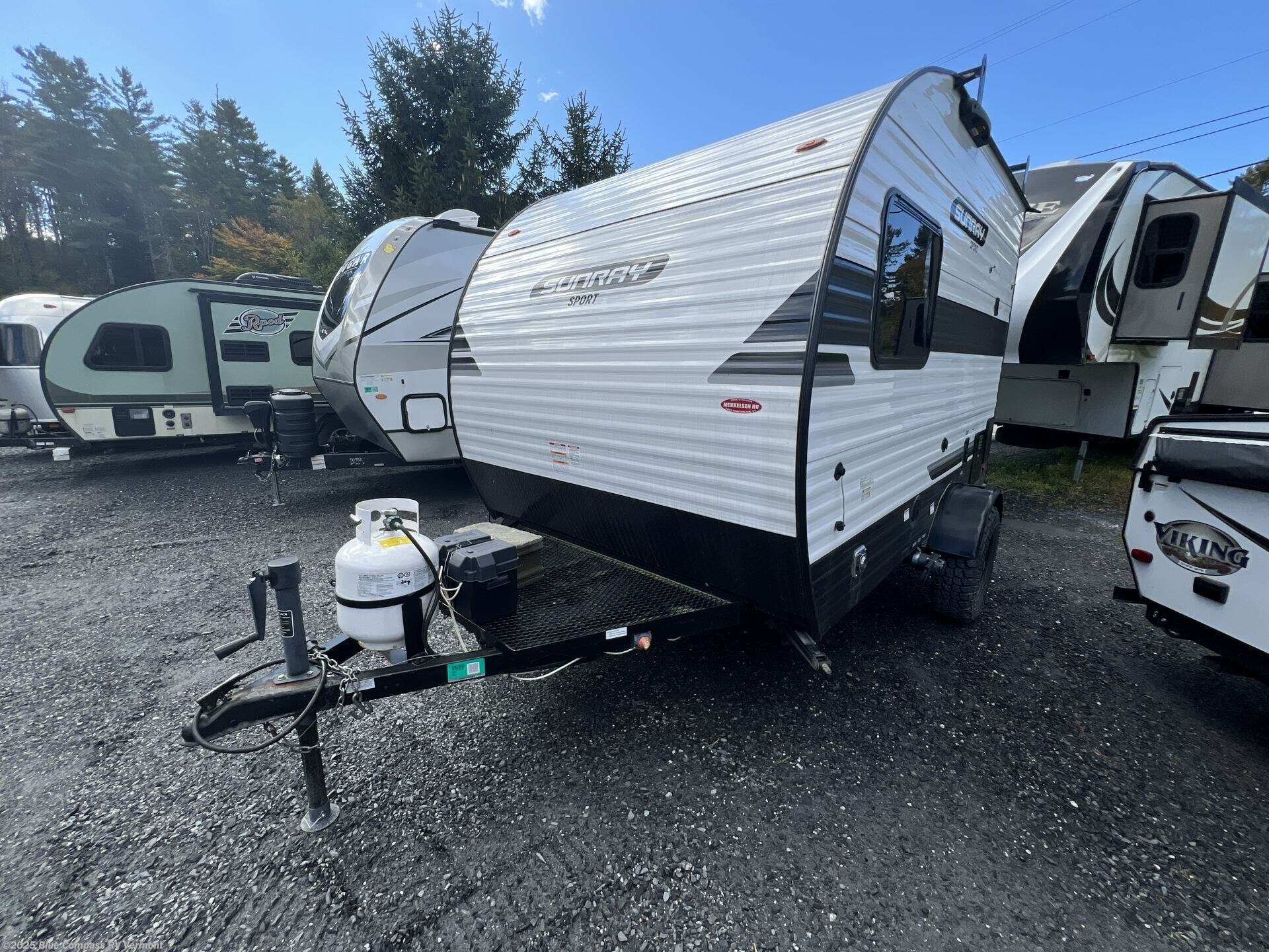 Contact us now about this 2023 Sunset Park RV SunRay 129! 2023 SunRay 129 by Sunset Park RV from Blue Compass RV Vermont in East Montpelier, Vermont