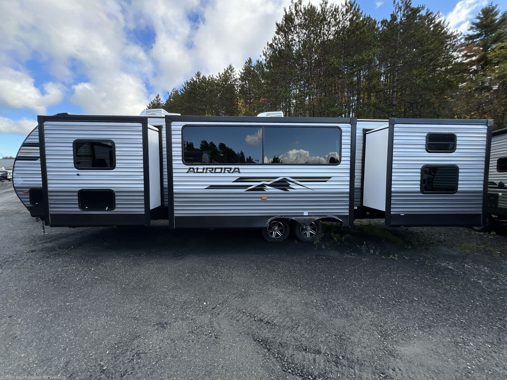 New 2026 Forest River Aurora 34BHTS available in East Montpelier, Vermont
