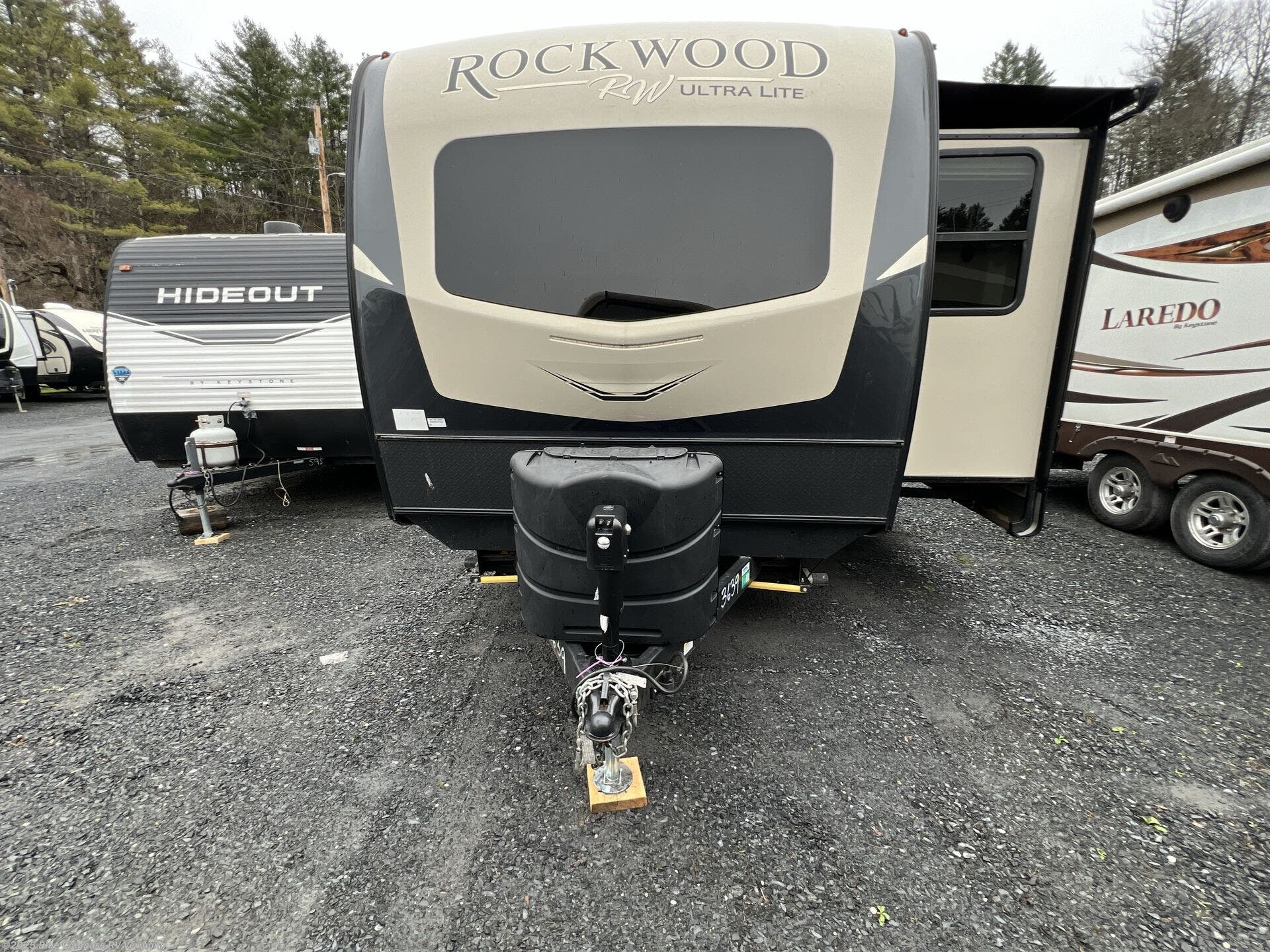 Contact us now about this 2020 Forest River Rockwood Ultra Lite 2608BS! 2020 Rockwood Ultra Lite 2608BS by Forest River from Blue Compass RV Vermont in East Montpelier, Vermont