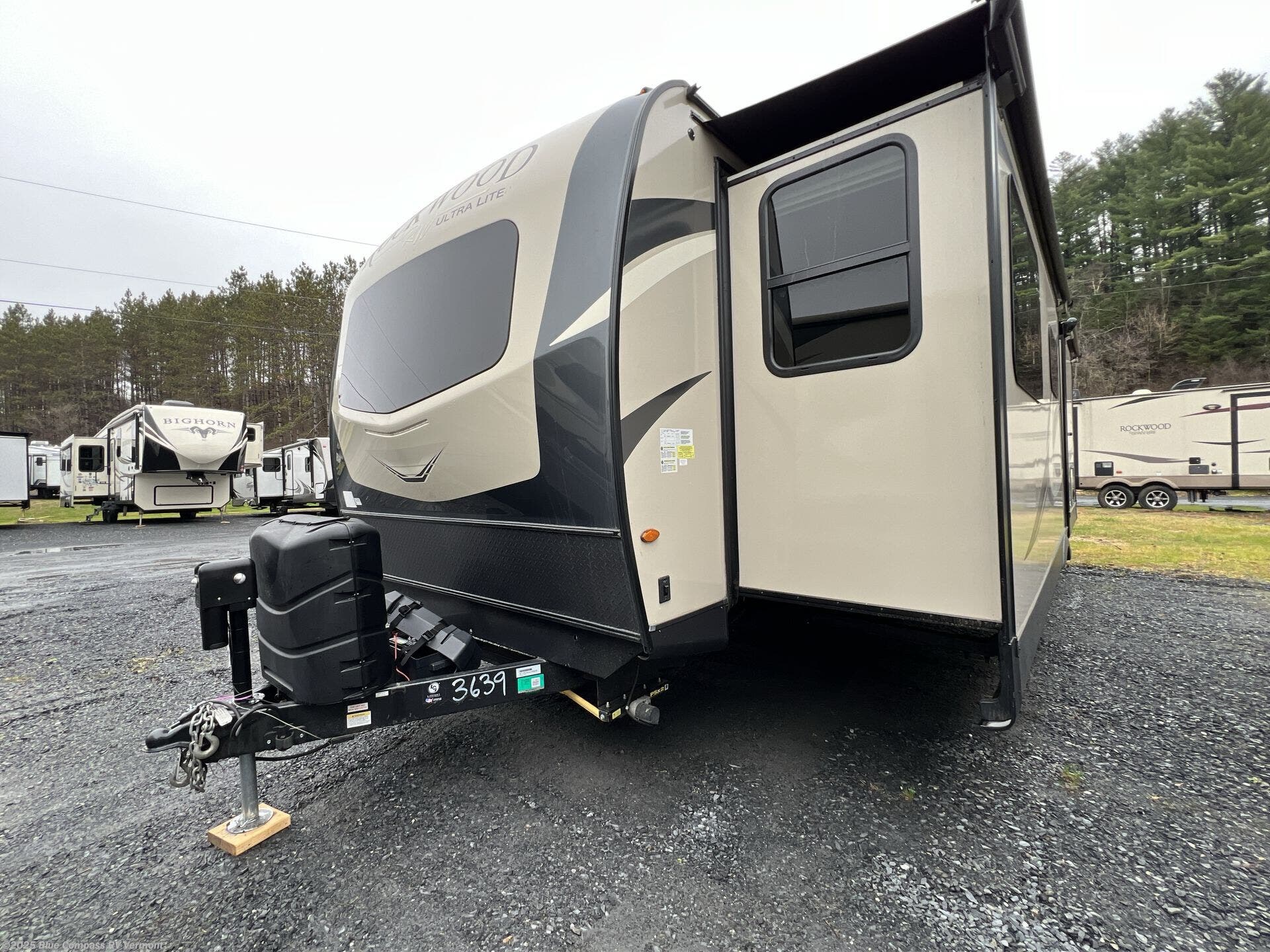 Used 2020 Forest River Rockwood Ultra Lite 2608BS available in East Montpelier, Vermont
