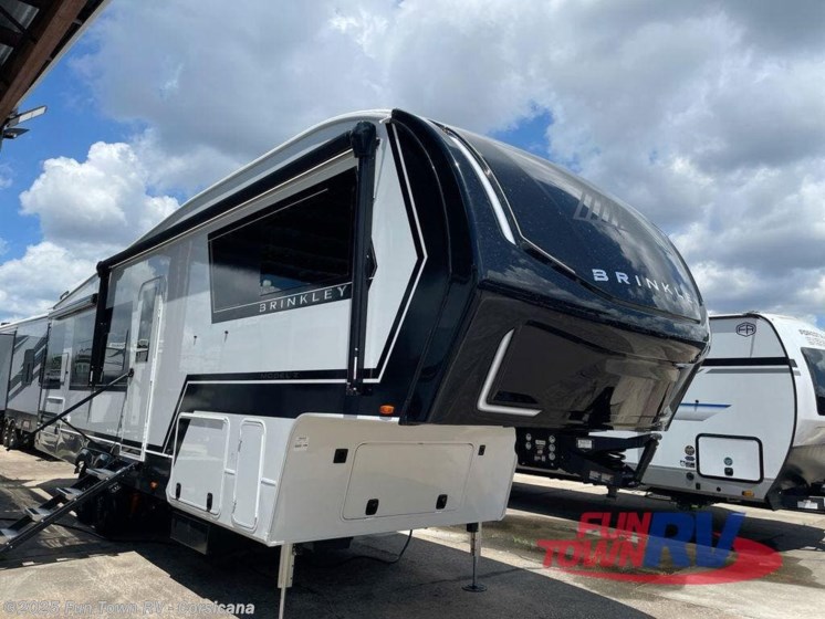 Email now about this 2026 Brinkley RV Model Z 2810! New 2026 Brinkley RV Model Z 2810 available in Corsicana, Texas