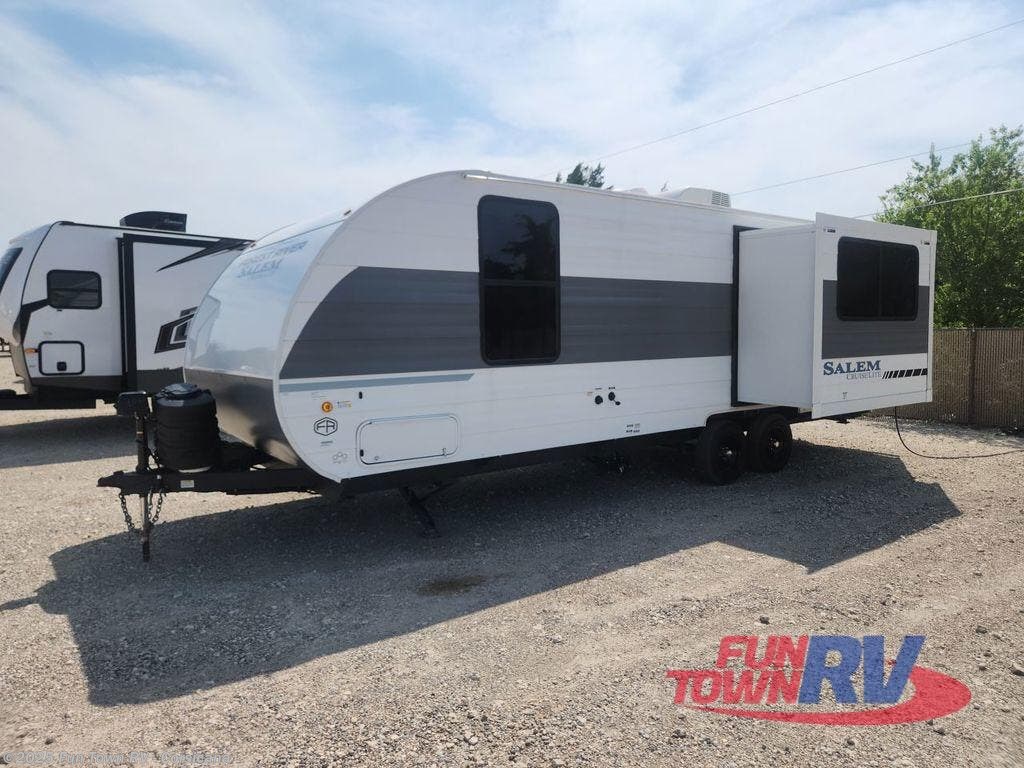 Contact us now about this 2025 Forest River Salem Cruise Lite 24RLXL! 2025 Salem Cruise Lite 24RLXL by Forest River from Fun Town RV - Corsicana in Corsicana, Texas