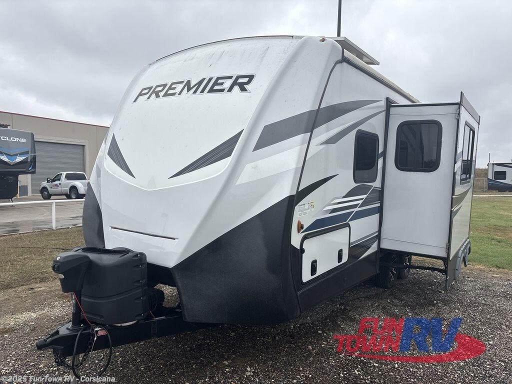 Contact us now about this 2026 Keystone Bullet 19FBPR! 2026 Bullet 19FBPR by Keystone from Fun Town RV - Corsicana in Corsicana, Texas