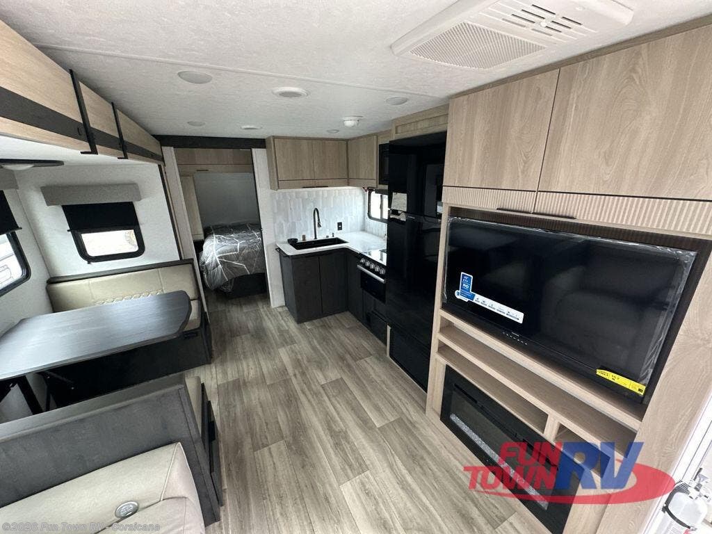 New 2025 CrossRoads Cruiser Aire 27RBS available in Corsicana, Texas