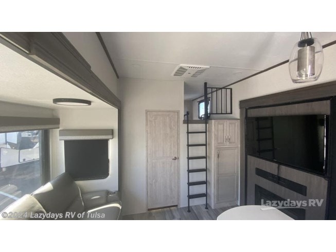 2024 Sierra 4002FB by Forest River from Lazydays RV of Tulsa in Claremore, Oklahoma