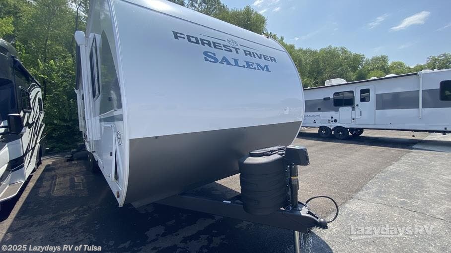 Email now about this 2025 Forest River Salem 26DBUDX! New 2025 Forest River Salem 26DBUDX available in Claremore, Oklahoma