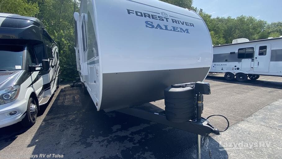 Email now about this 2025 Forest River Salem 26DBUDX! New 2025 Forest River Salem 26DBUDX available in Claremore, Oklahoma