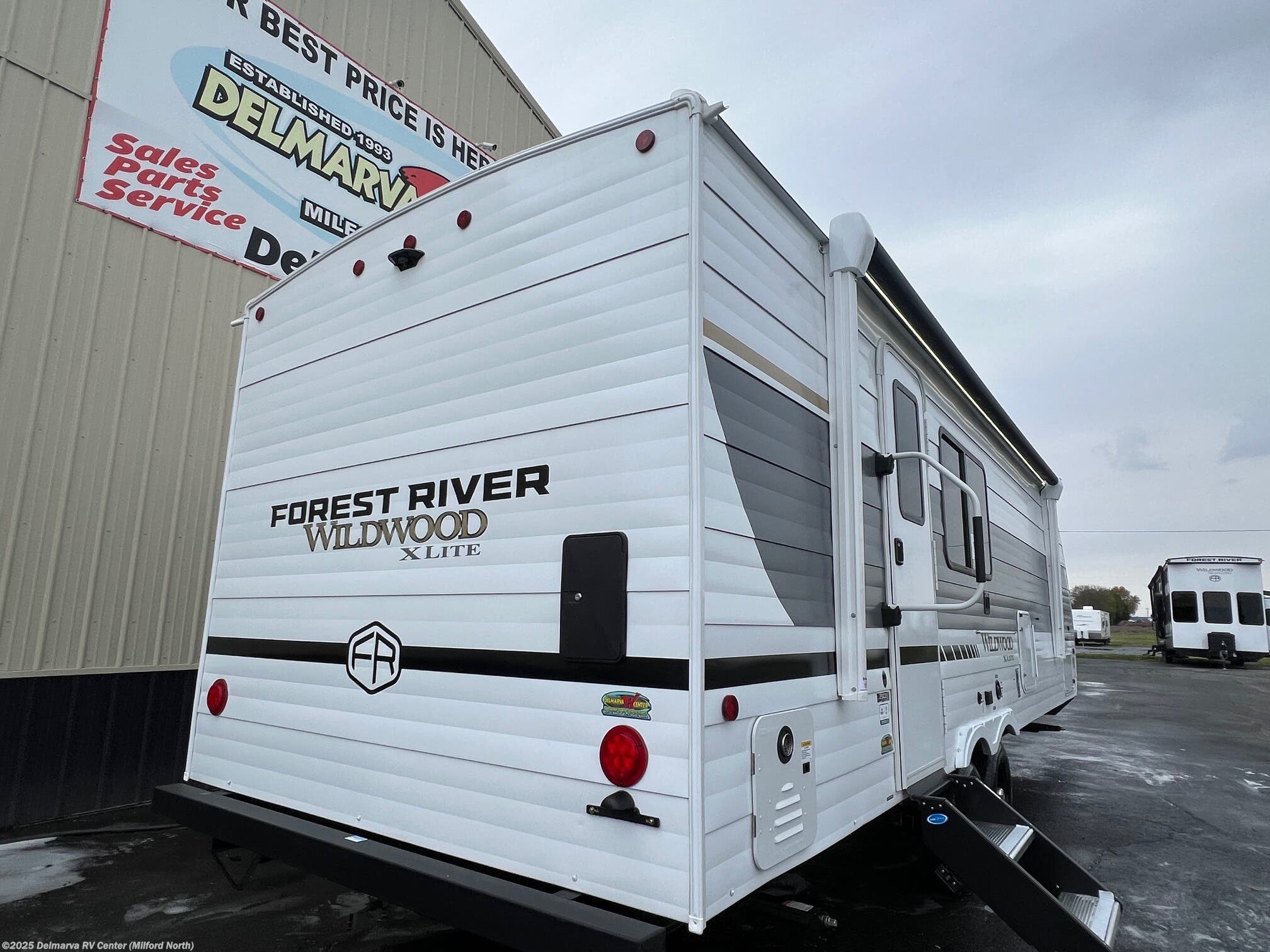 New 2025 Forest River Wildwood X-Lite 25ICE available in Milford, Delaware