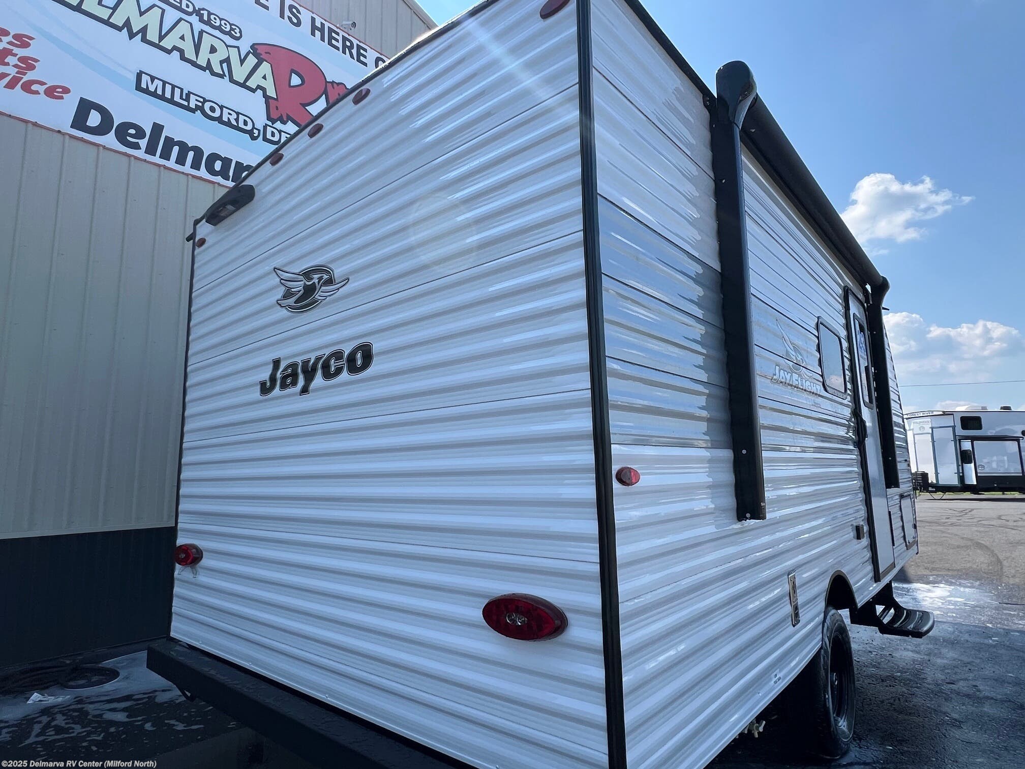 Call now about this 2026 Jayco Jay Flight SLX 170BH! 2026 Jayco Jay Flight SLX 170BH - New Travel Trailer For Sale by Delmarva RV Center (Milford North) in Milford North, Delaware