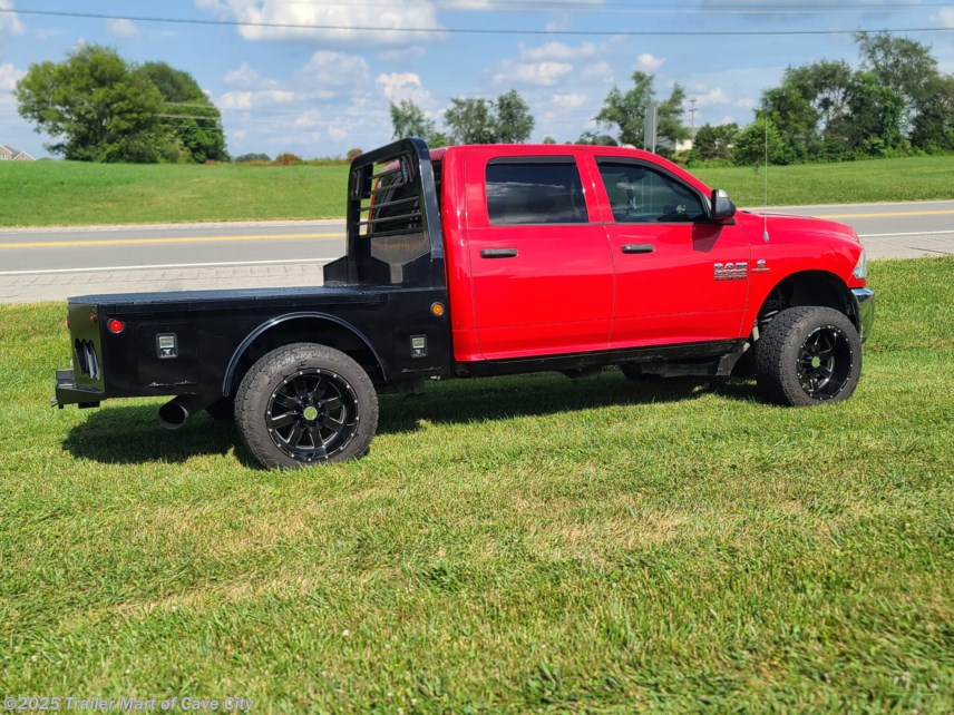 New 2024 Norstar ST-SKIRTED BED 58 available in Cave City, Kentucky