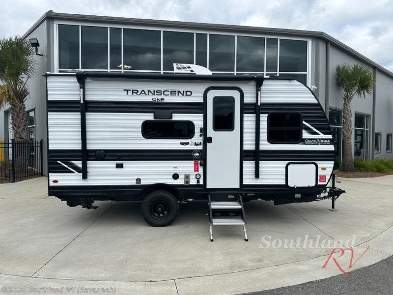 Contact us now about this 2026 Grand Design Transcend One 151BH! 2026 Transcend One 151BH by Grand Design from Southland RV in Savannah, Georgia