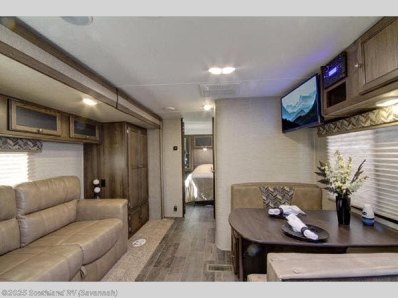 Contact us now about this 2018 Keystone Bullet 248RKS! 2018 Bullet 248RKS by Keystone from Southland RV in Savannah, Georgia
