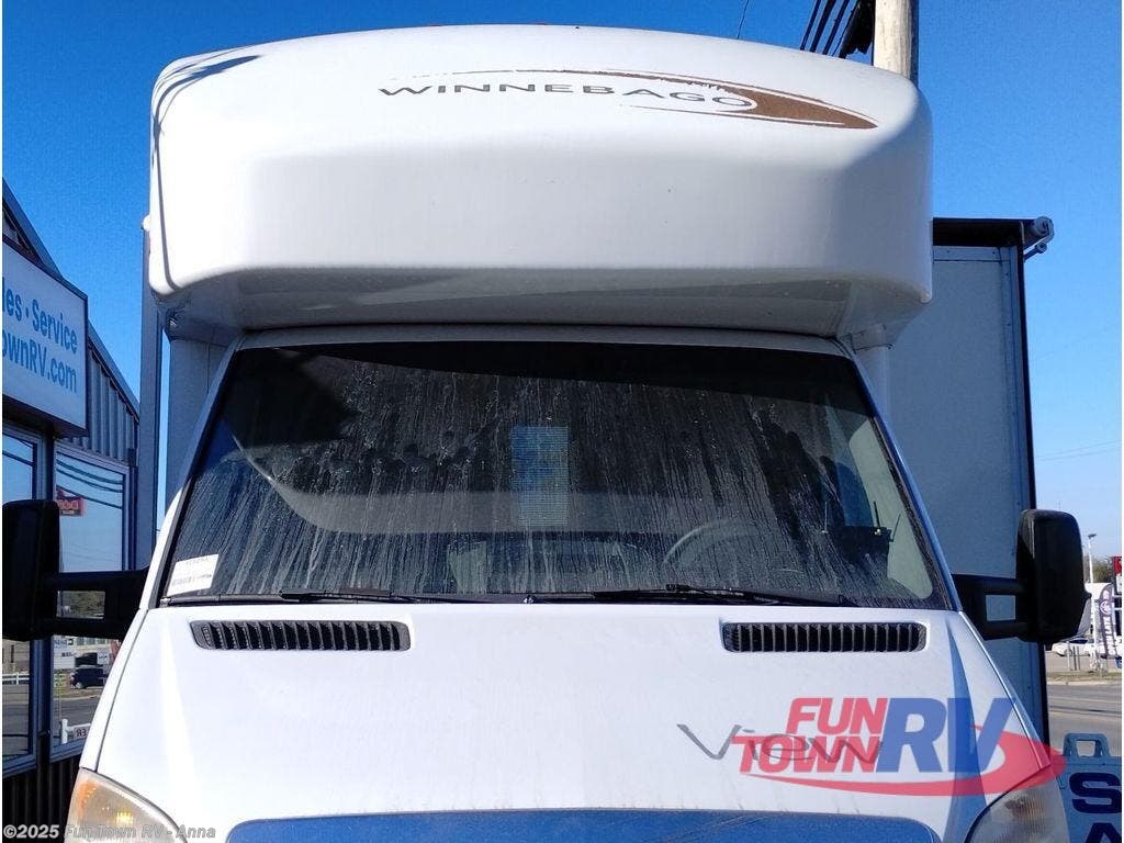 Contact us now about this 2007 Winnebago View 23H! 2007 View 23H by Winnebago from Fun Town RV - Anna in Anna, Illinois