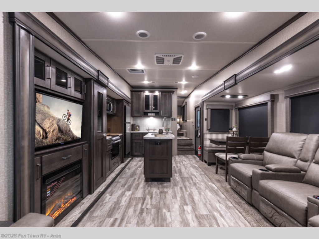 Contact us now about this 2022 Grand Design Reflection 295RL! 2022 Reflection 295RL by Grand Design from Fun Town RV - Anna in Anna, Illinois