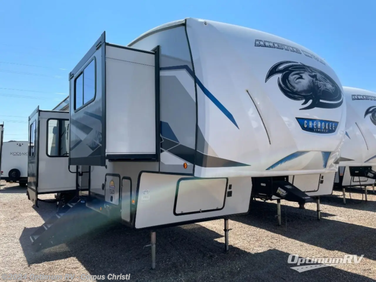 Used 2024 Forest River Cherokee Arctic Wolf Suite 3910 available in Robstown, Texas