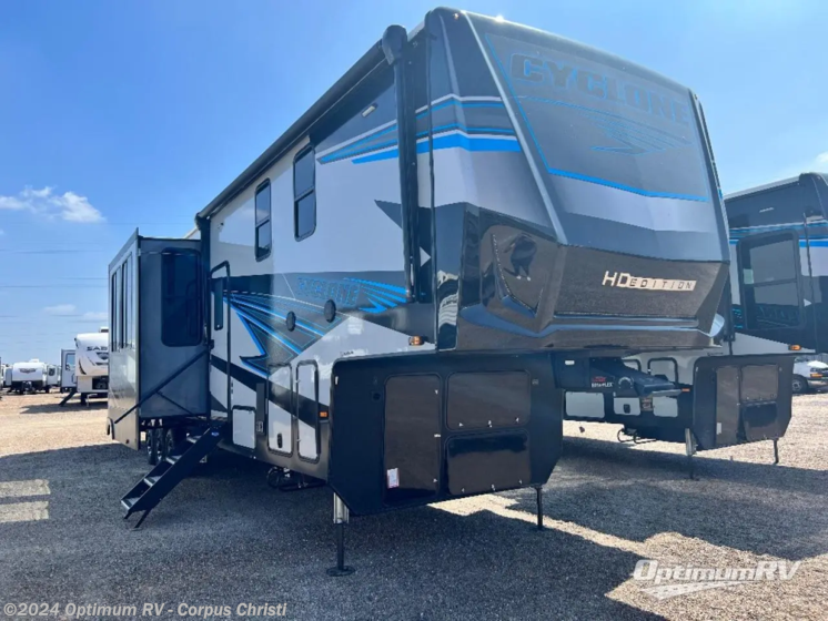 Used 2024 Heartland Cyclone 4118 available in Robstown, Texas