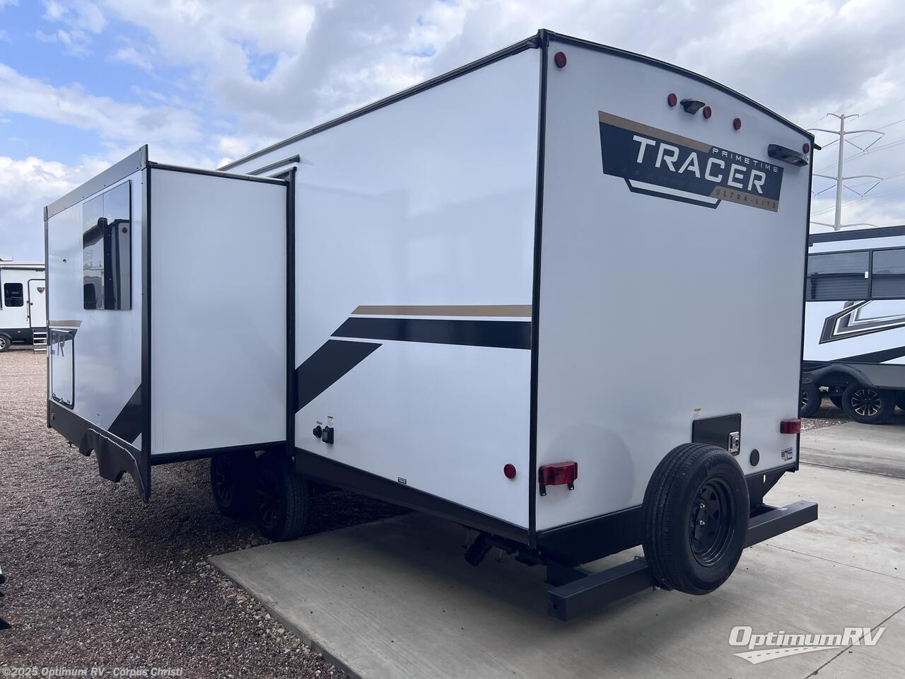 Contact us now about this 2025 Prime Time Tracer 250BH! 2025 Tracer 250BH by Prime Time from Optimum RV - Corpus Christi in Robstown, Texas