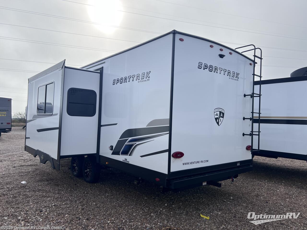 Contact us now about this 2025 Venture RV SportTrek ST261VBH! 2025 SportTrek ST261VBH by Venture RV from Optimum RV - Corpus Christi in Robstown, Texas