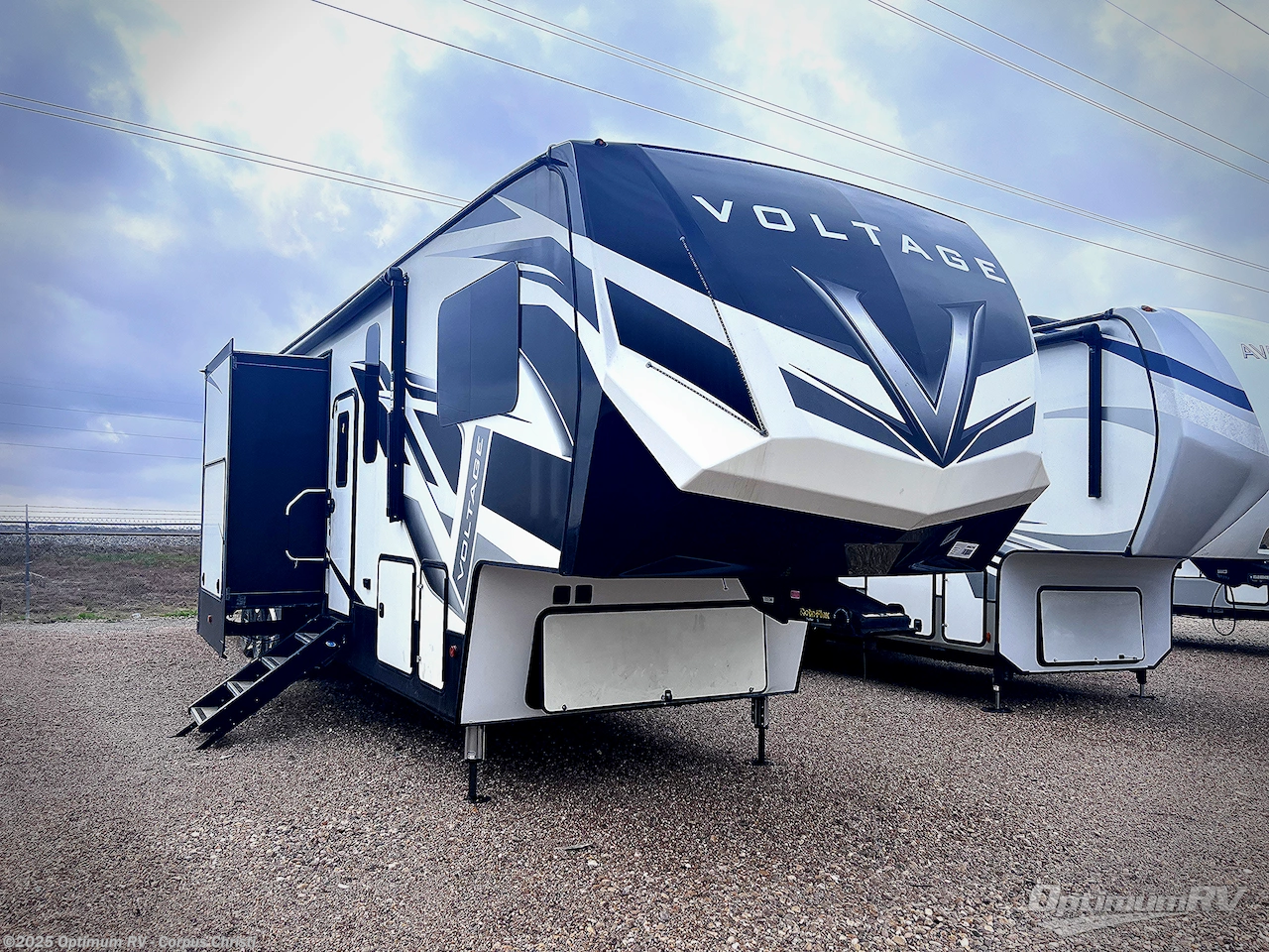Email now about this 2020 Dutchmen Voltage V4145! Used 2020 Dutchmen Voltage V4145 available in Robstown, Texas