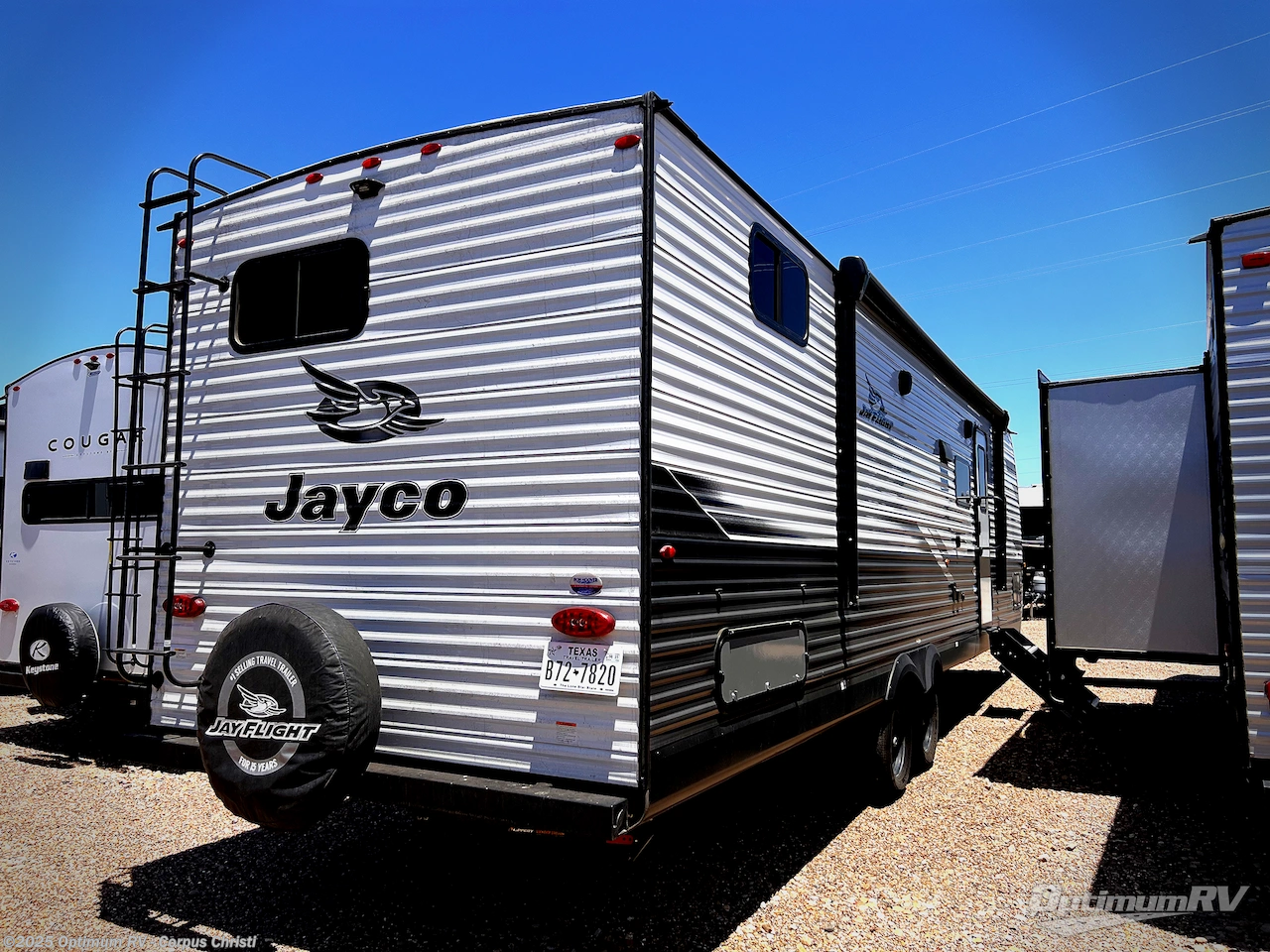 Call now about this 2024 Jayco Jay Flight 294QBS! 2024 Jayco Jay Flight 294QBS - Used Travel Trailer For Sale by Optimum RV - Corpus Christi in Robstown, Texas features Awning, Slideout