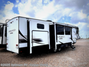 Call now about this 2021 K-Z Durango D348BHF! 2021 K-Z Durango D348BHF - Used Fifth Wheel For Sale by Optimum RV - Corpus Christi in Robstown, Texas features Slideout, Awning