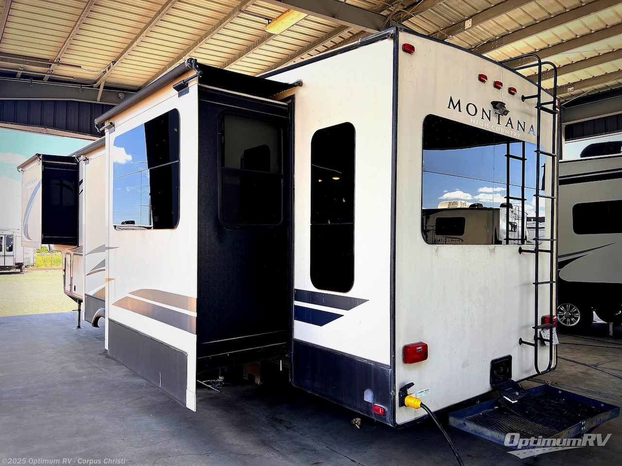 Contact us now about this 2018 Keystone Montana High Country 345RL! 2018 Montana High Country 345RL by Keystone from Optimum RV - Corpus Christi in Robstown, Texas