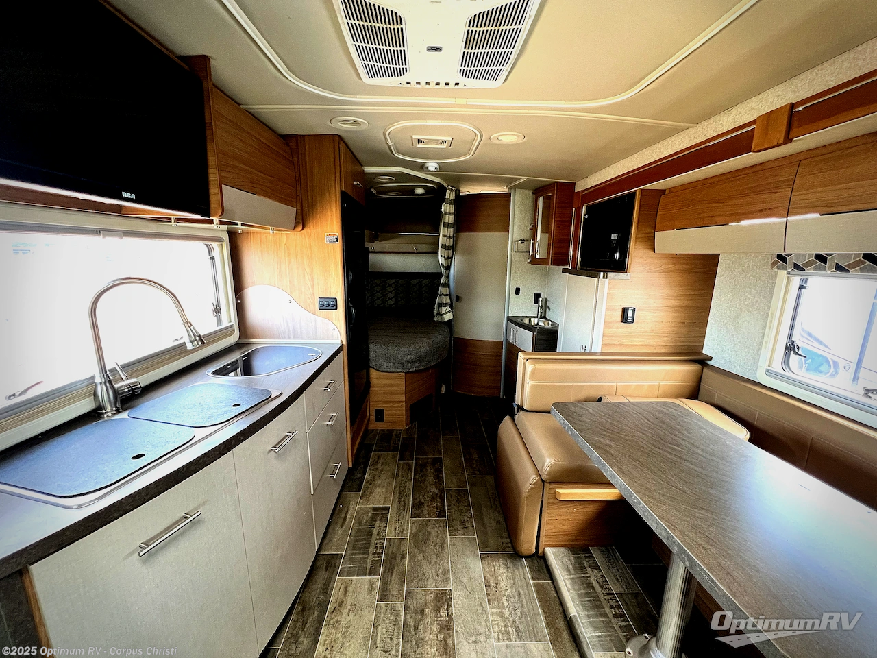 Used 2019 Winnebago View 24J available in Robstown, Texas