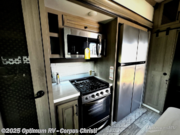 Contact us now about this 2022 Keystone Montana 3855BR! 2022 Montana 3855BR by Keystone from Optimum RV - Corpus Christi in Robstown, Texas