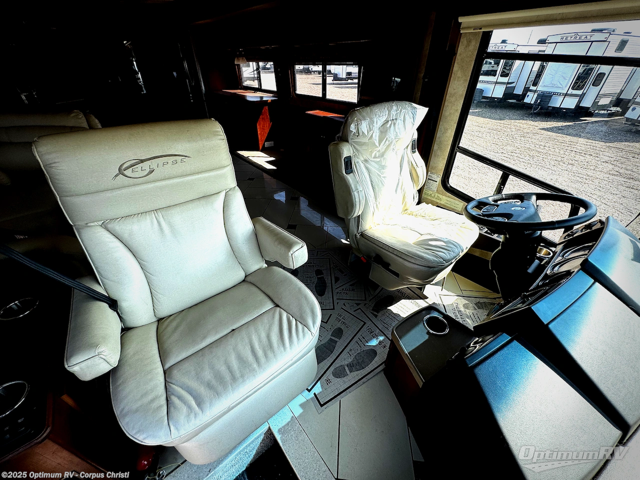 Contact us now about this 2012 Itasca Ellipse 42QD! 2012 Ellipse 42QD by Itasca from Optimum RV - Corpus Christi in Robstown, Texas