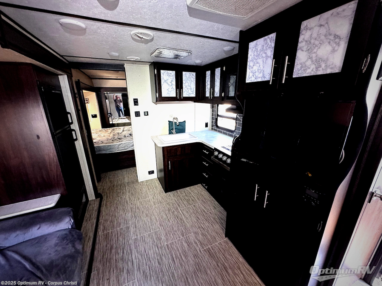 Contact us now about this 2020 Prime Time Tracer 260KS! 2020 Tracer 260KS by Prime Time from Optimum RV - Corpus Christi in Robstown, Texas