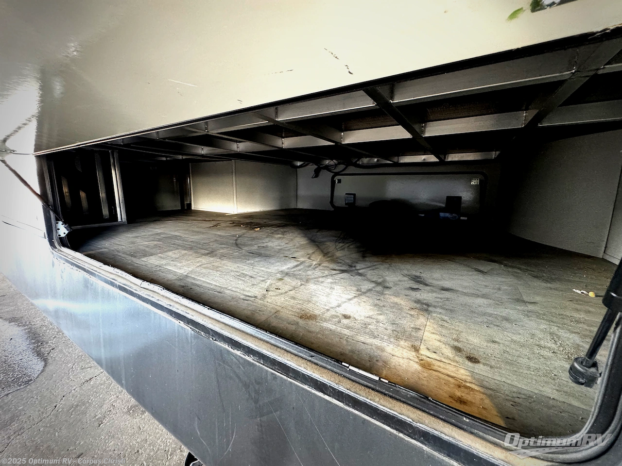 Call now about this 2021 Keystone Montana 3761FL! 2021 Keystone Montana 3761FL - Used Fifth Wheel For Sale by Optimum RV - Corpus Christi in Robstown, Texas features Slideout, Awning