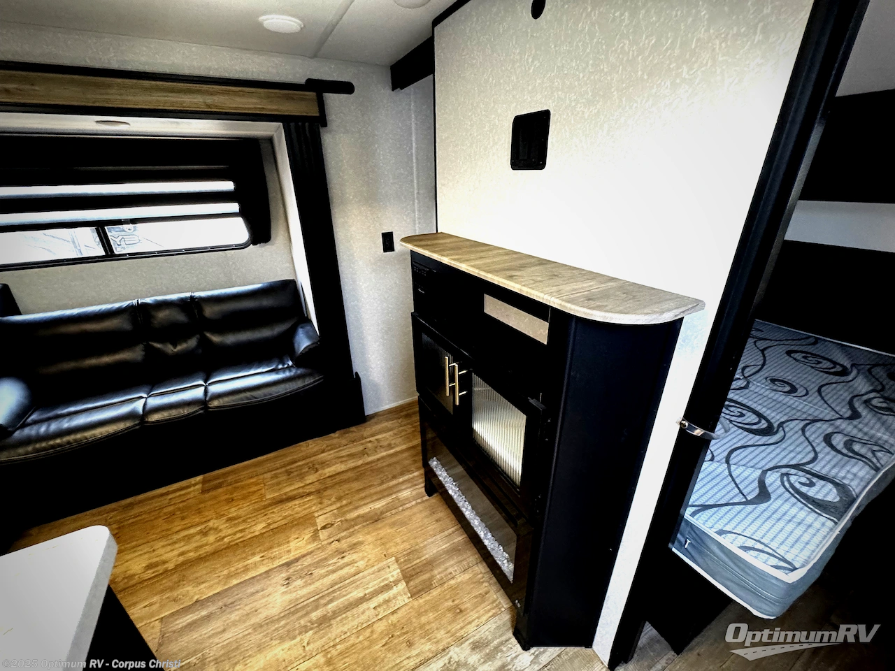 Contact us now about this 2022 Forest River Cherokee Grey Wolf 26DBH! 2022 Cherokee Grey Wolf 26DBH by Forest River from Optimum RV - Corpus Christi in Robstown, Texas