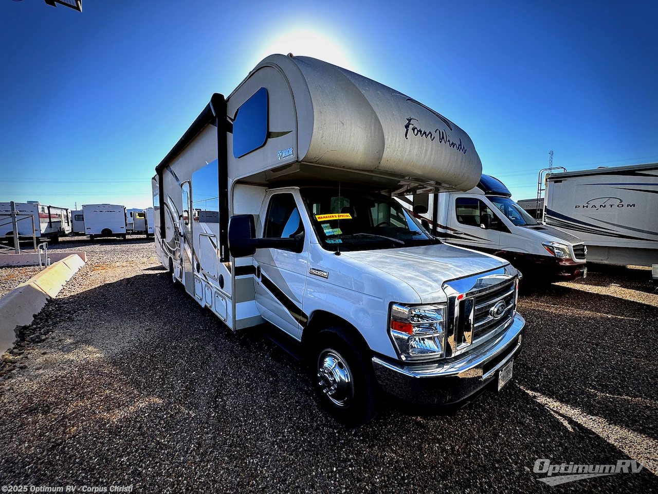 Email now about this 2017 Thor Four Winds 31E Bunkhouse! Used 2017 Thor Four Winds 31E Bunkhouse available in Robstown, Texas