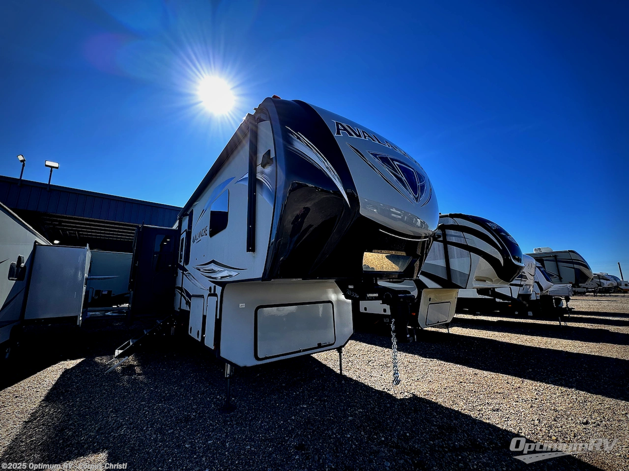 Email now about this 2020 Keystone Avalanche 396BH! Used 2020 Keystone Avalanche 396BH available in Robstown, Texas