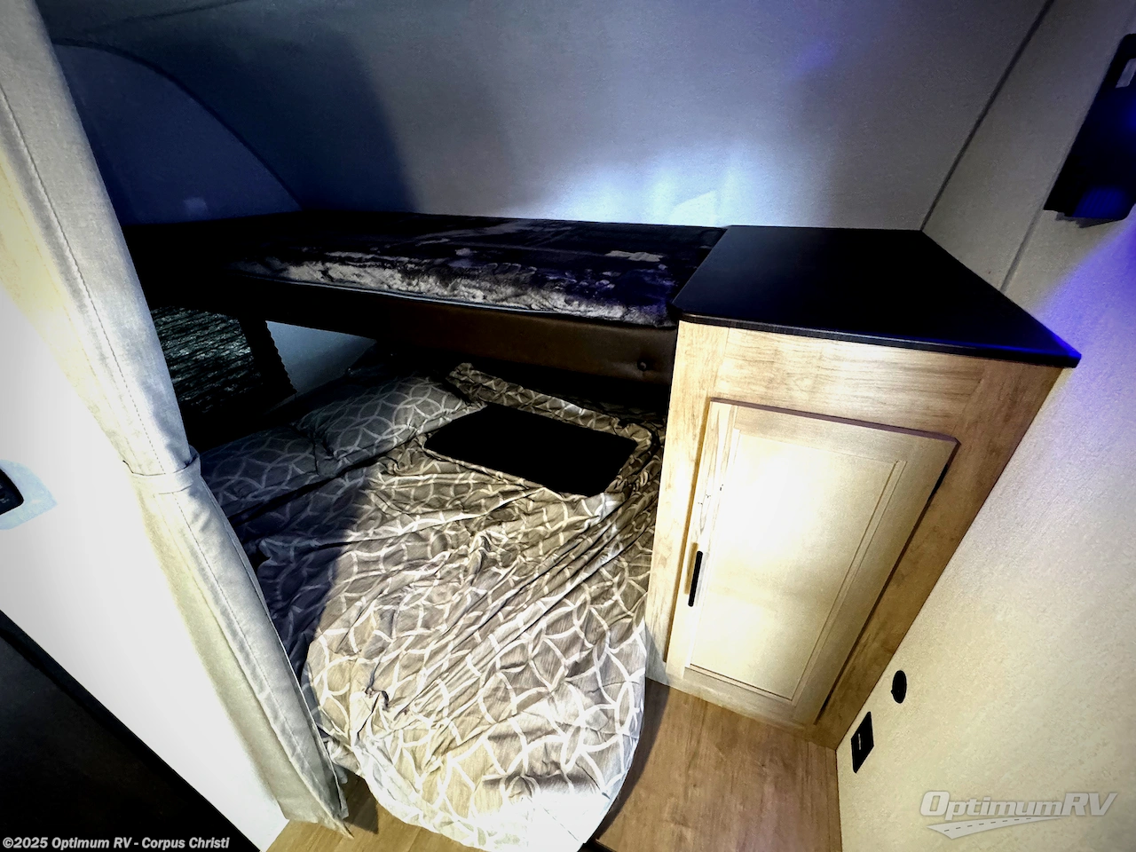 New 2026 Forest River Cherokee Grey Wolf Black Label 19SMBL available in Robstown, Texas