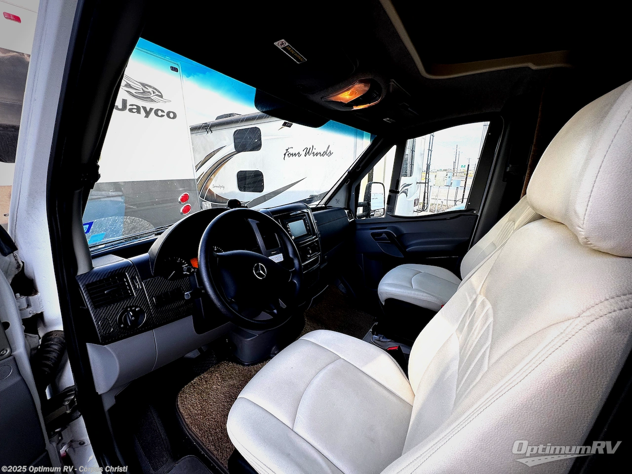 Used 2014 Itasca Navion iQ 24V available in Robstown, Texas