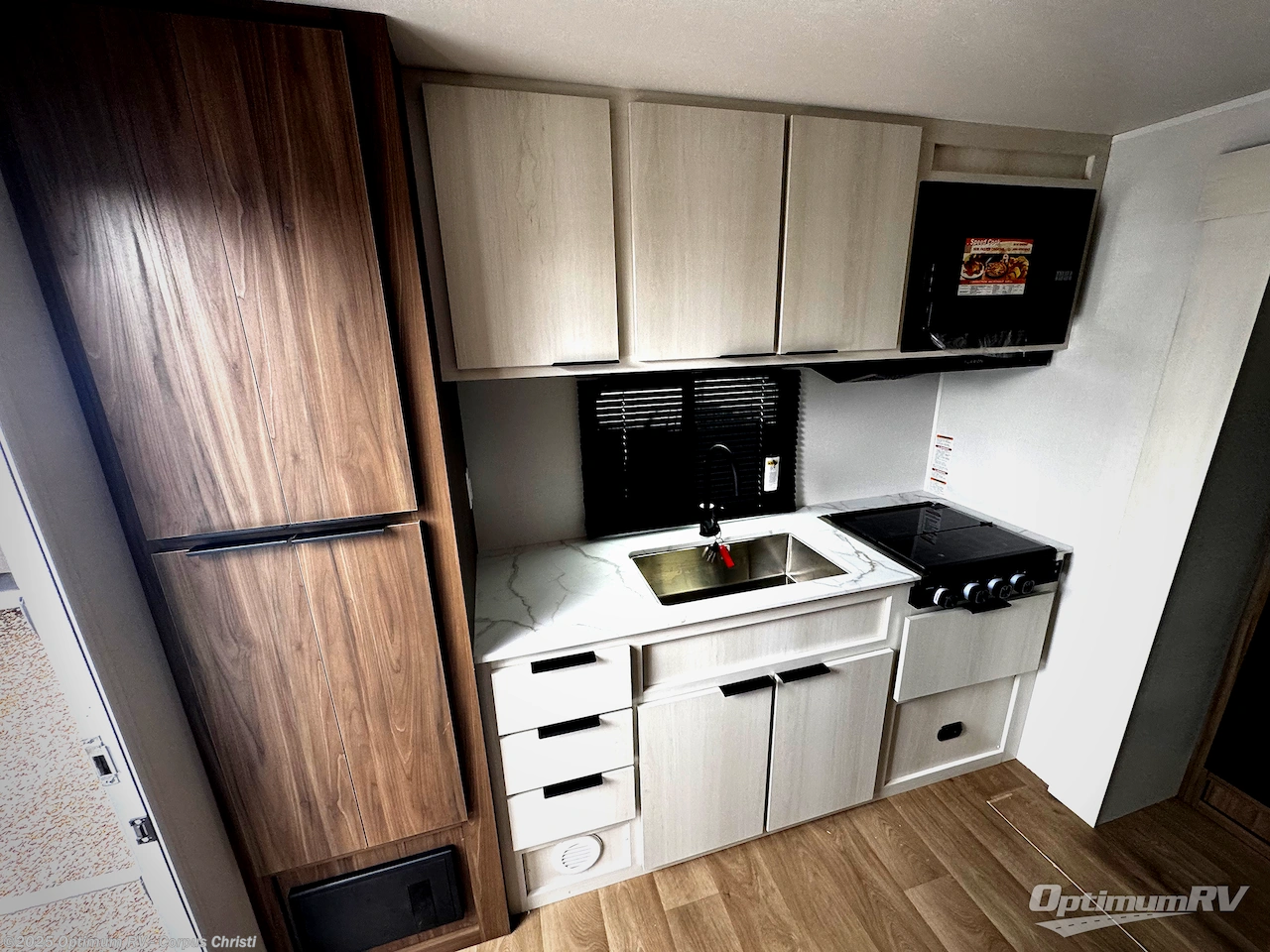 Contact us now about this 2026 Winnebago Access 25RK! 2026 Access 25RK by Winnebago from Optimum RV - Corpus Christi in Robstown, Texas