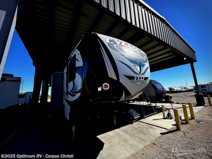 Email now about this 2018 Heartland Cyclone 3611JS! Used 2018 Heartland Cyclone 3611JS available in Robstown, Texas