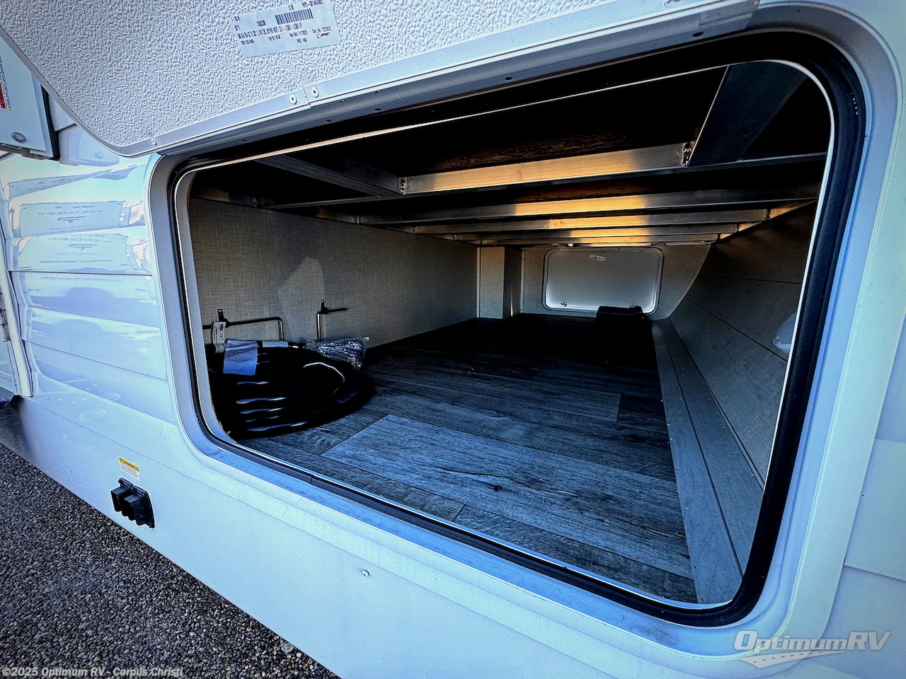 Call now about this 2026 Venture RV Sienna SA241VRD! 2026 Venture RV Sienna SA241VRD - New Travel Trailer For Sale by Optimum RV - Corpus Christi in Robstown, Texas features Slideout, Awning
