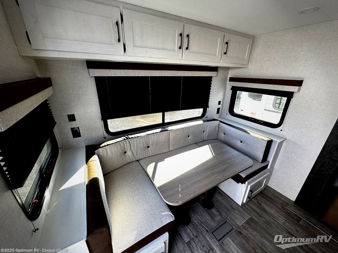 Contact us now about this 2026 Venture RV Sienna SA241VRD! 2026 Sienna SA241VRD by Venture RV from Optimum RV - Corpus Christi in Robstown, Texas