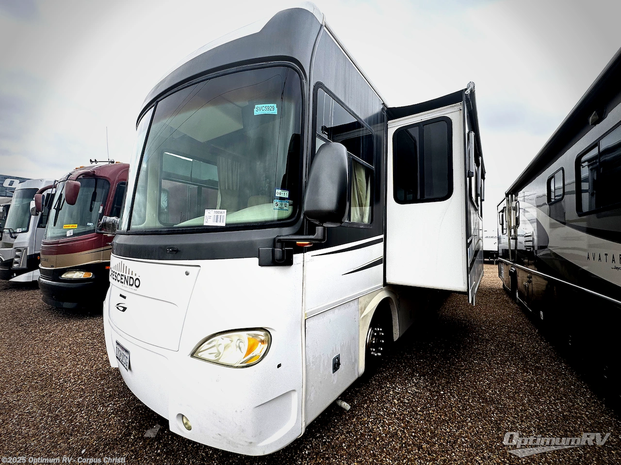 Call now about this 2007 Gulf Stream Crescendo 378 FRED! 2007 Gulf Stream Crescendo 378 FRED - Used Class A For Sale by Optimum RV - Corpus Christi in Robstown, Texas features Slideout